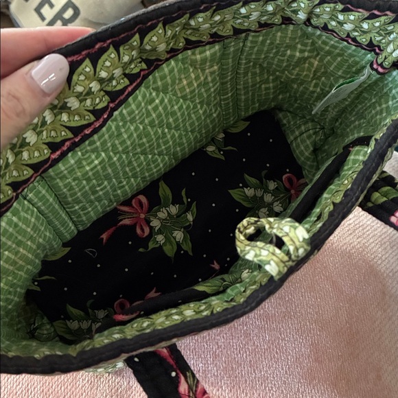 Retired Vera Bradley Floral Quilted Small Tote Bag - Picture 3 of 4